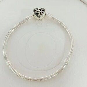 Pandora Moments Family Tree Heart Clasp Snake Chain Bracelet